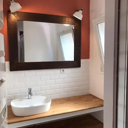 Maison 3* Avec Jardin, Vue Et Terrasse